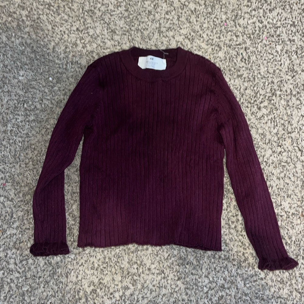 Girls burgundy sweater size (2-4t)